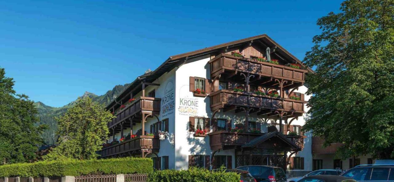 Hotel Krone Tirol Reutte Exterior photo